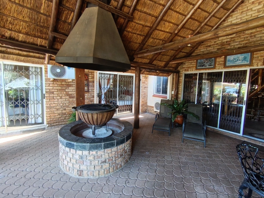 4 Bedroom Property for Sale in Doringkruin North West